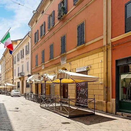 Casa De' Castagnoli, Ac/wifi * Bologna